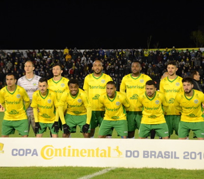 Ir para  <p>Um dos clubes mais antigos e bem estruturas do RS completa 92 anos nesta quinta-feira (18). N&atilde;o haver&aacute; festa nem programa&ccedil;&atilde;o especial para comemorar a data, apenas a rotina de trabalho na sede...